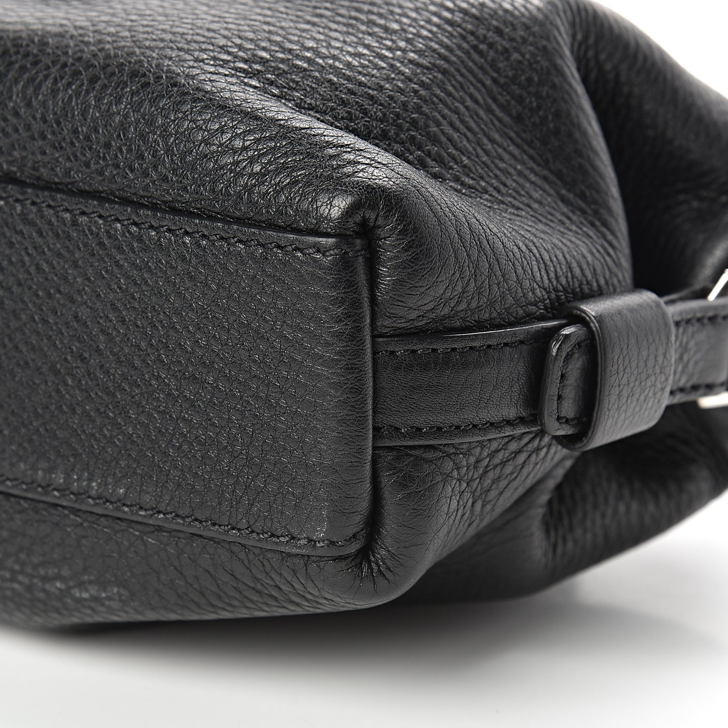 Waxed Calfskin Micro Nightingale Black