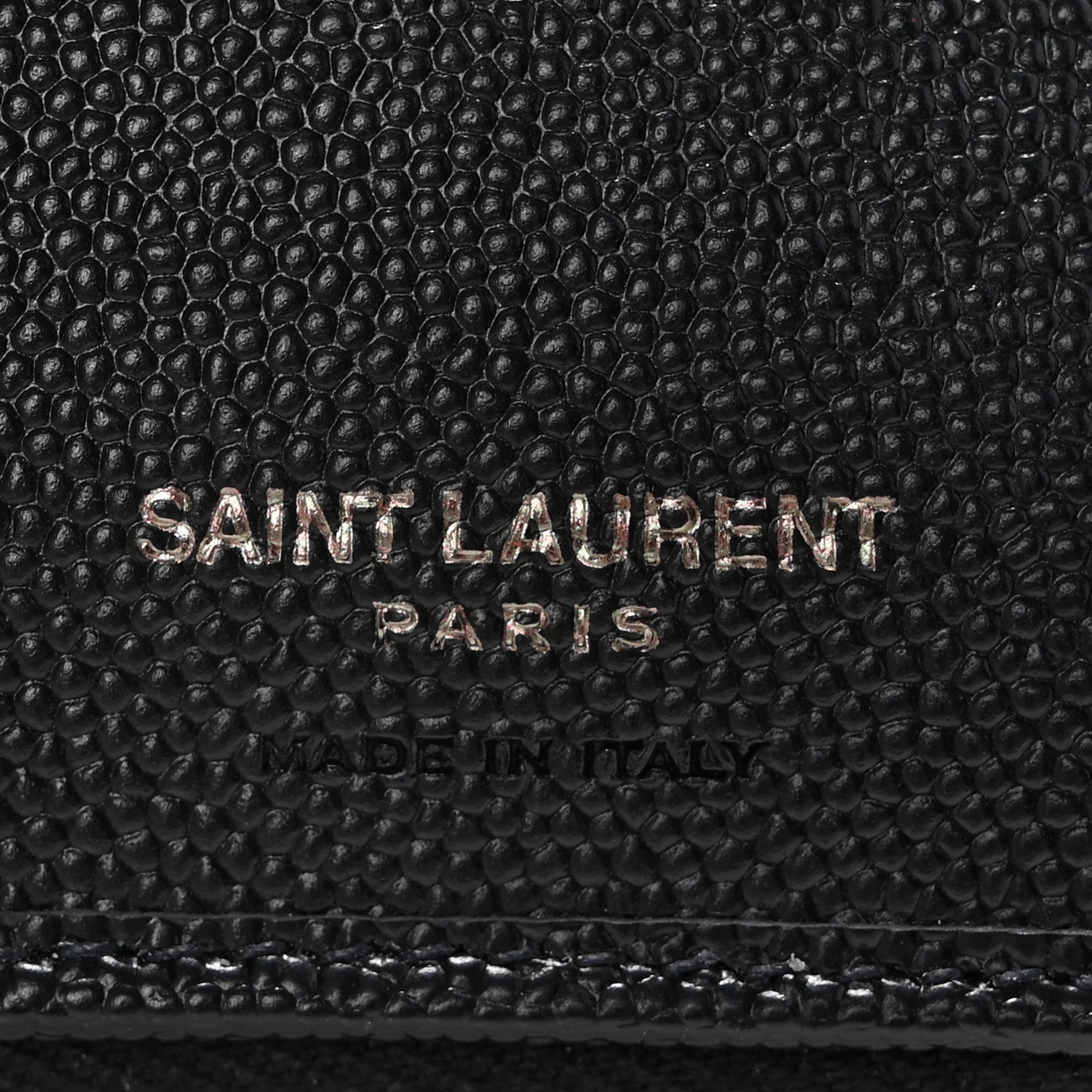 Saint Laurent Grain De Poudre Matelasse Chevron Monogram Monochrome Compact Zip Around Wallet Black 7 of 9