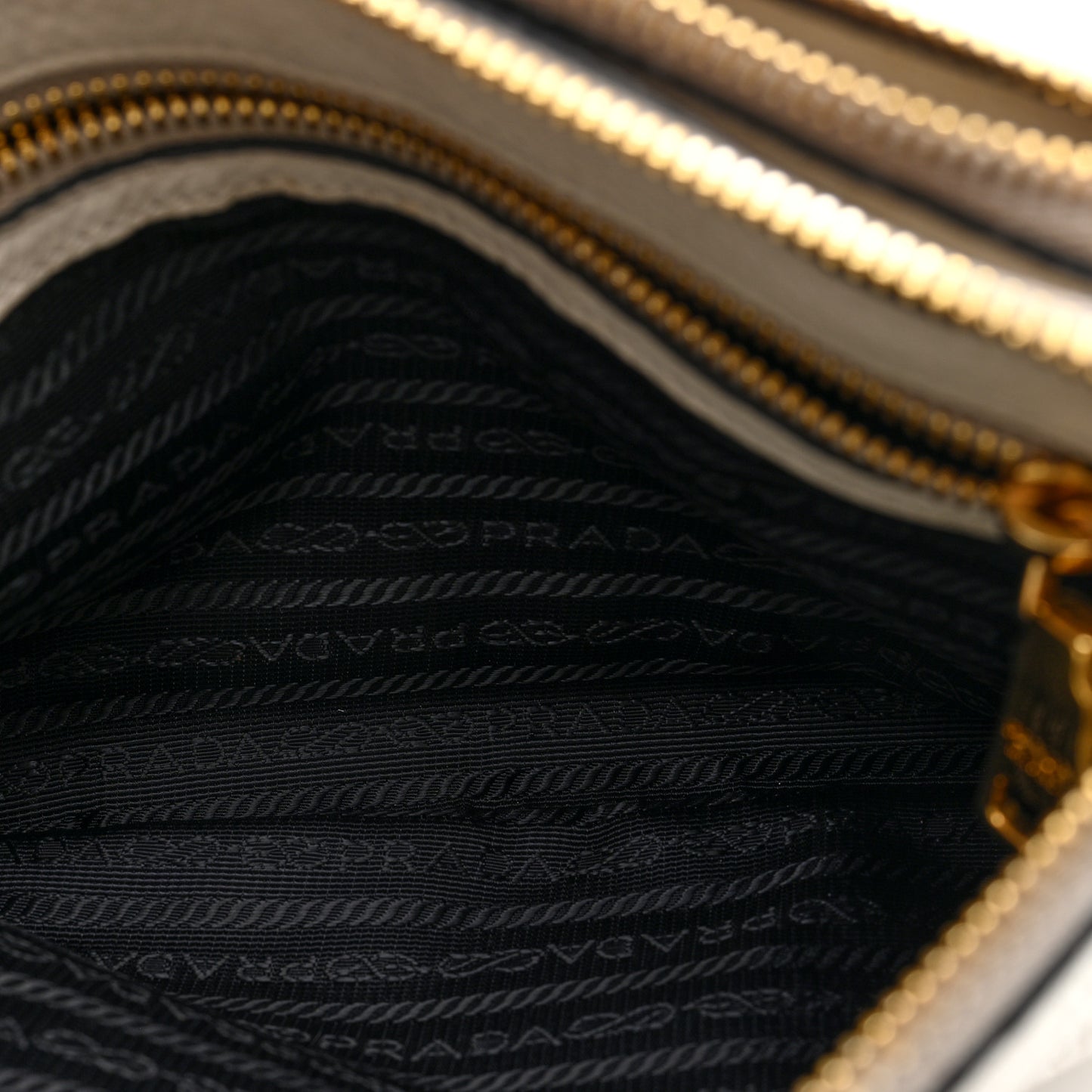 Vitello Phenix Double Zip Crossbody Bag White