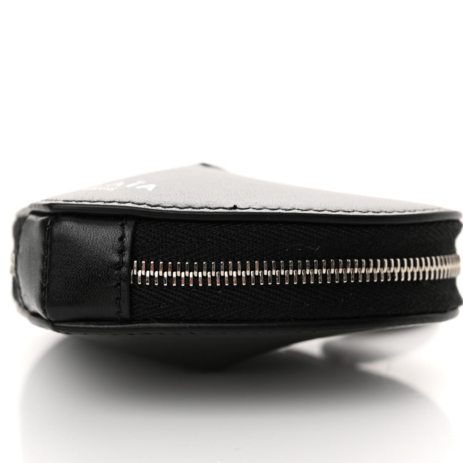 Alaia Buffed Calfskin Le Coeur Mini Coin Pouch Black 9 of 9