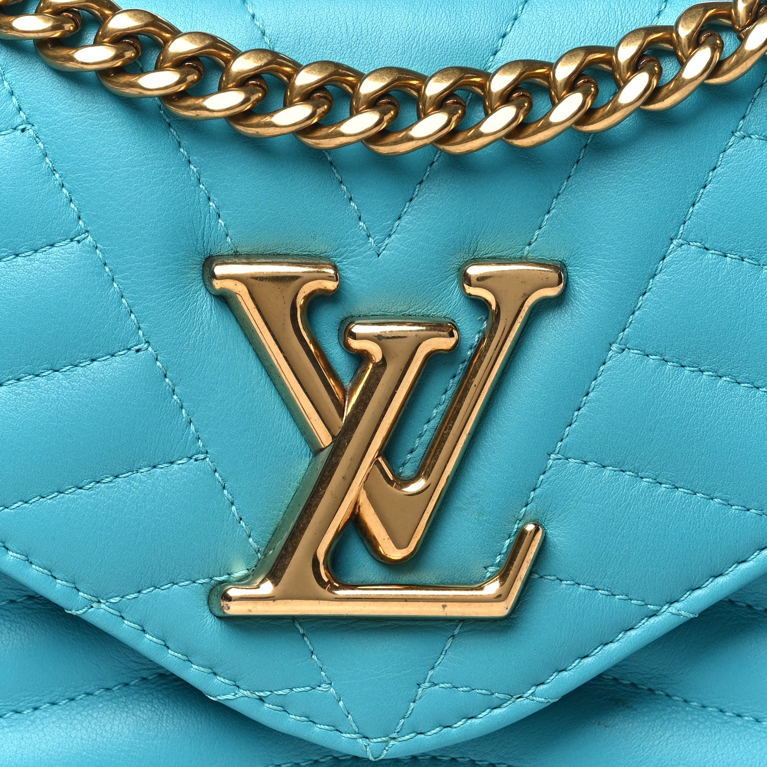 Louis Vuitton Calfskin New Wave Chain MM Malibu Green 7 of 10