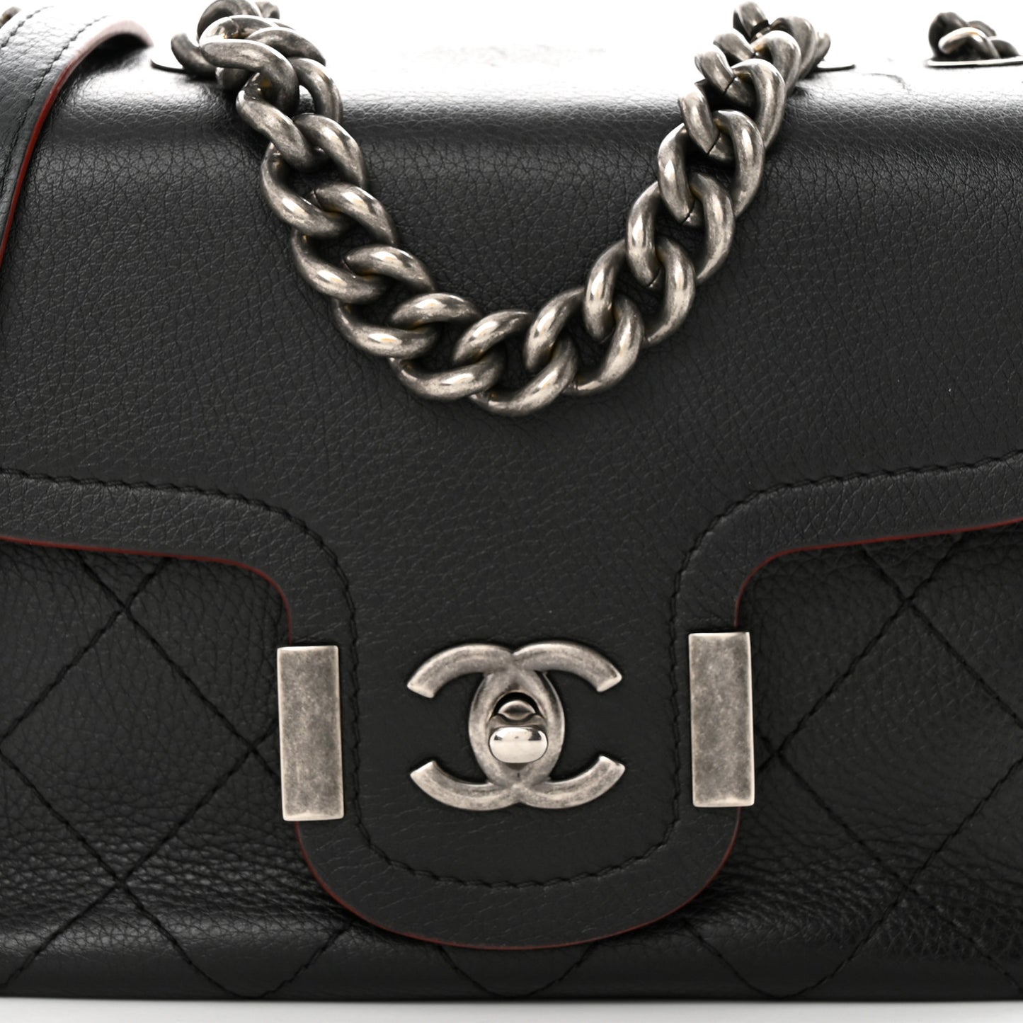 Grained Calfskin Archi Chic Flap Black