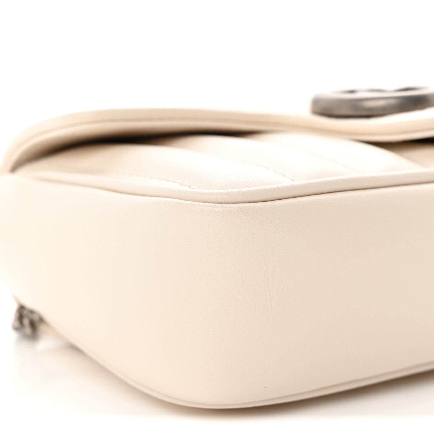 Gucci Calfskin Matelasse Aria Super Mini GG Marmont Shoulder Bag Mystic White 9 of 10