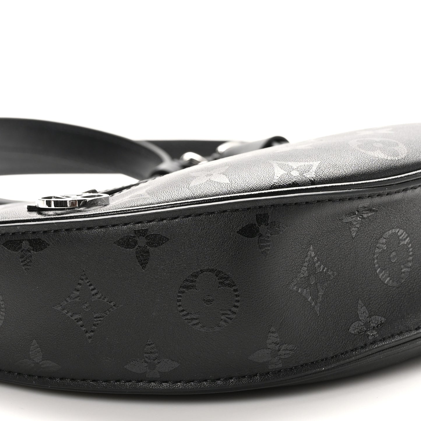 Calfskin Monogram Loop H27 Black