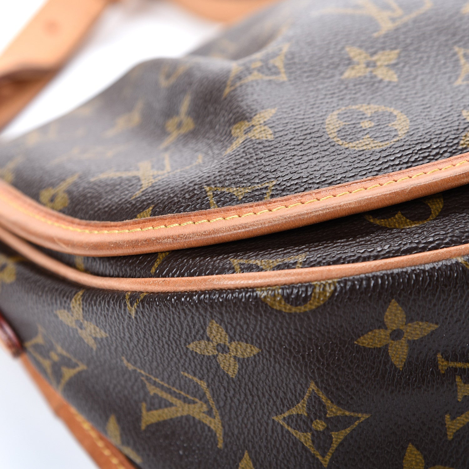 Louis Vuitton Monogram Menilmontant PM 8 of 21