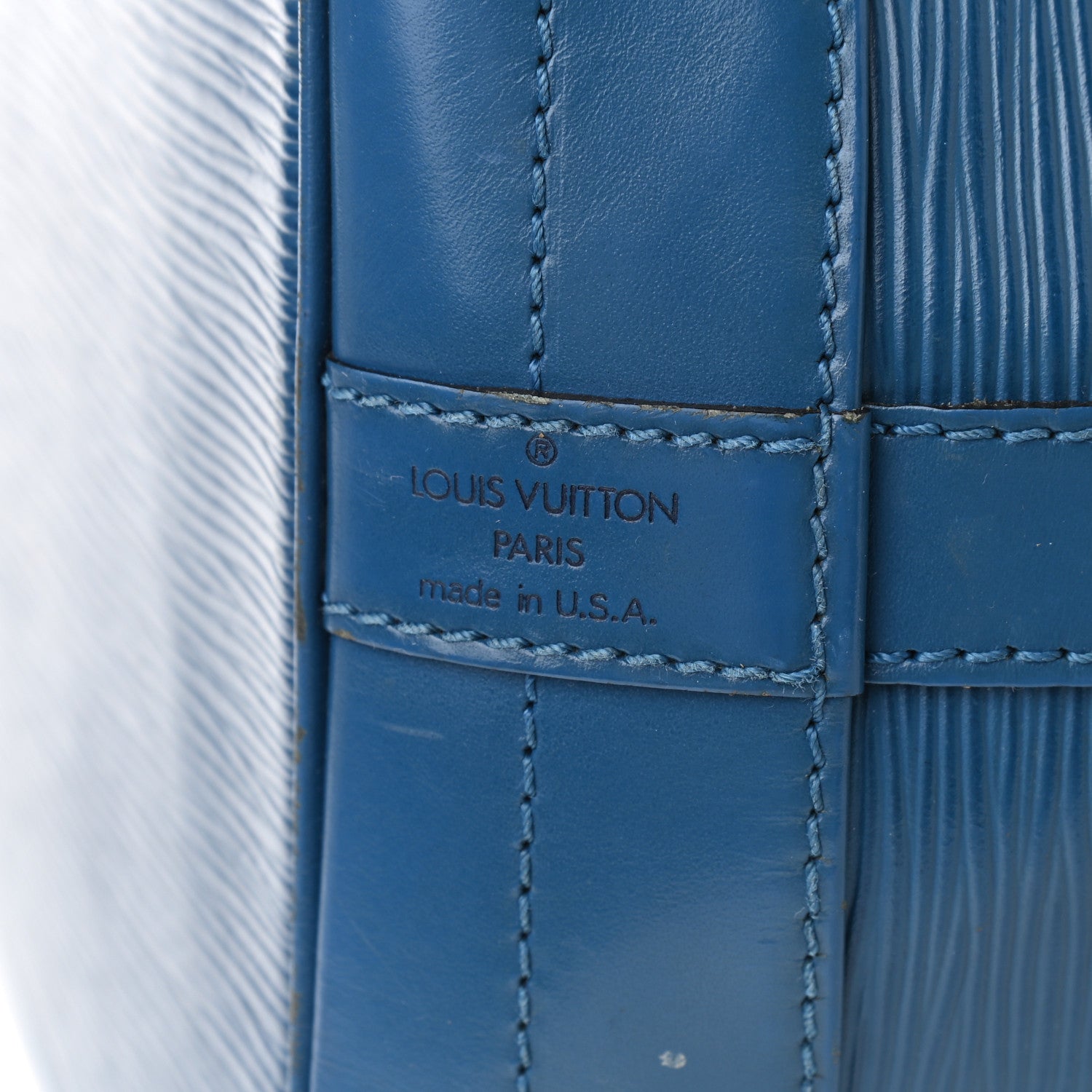 Louis Vuitton Epi Noe Toledo 6 of 17