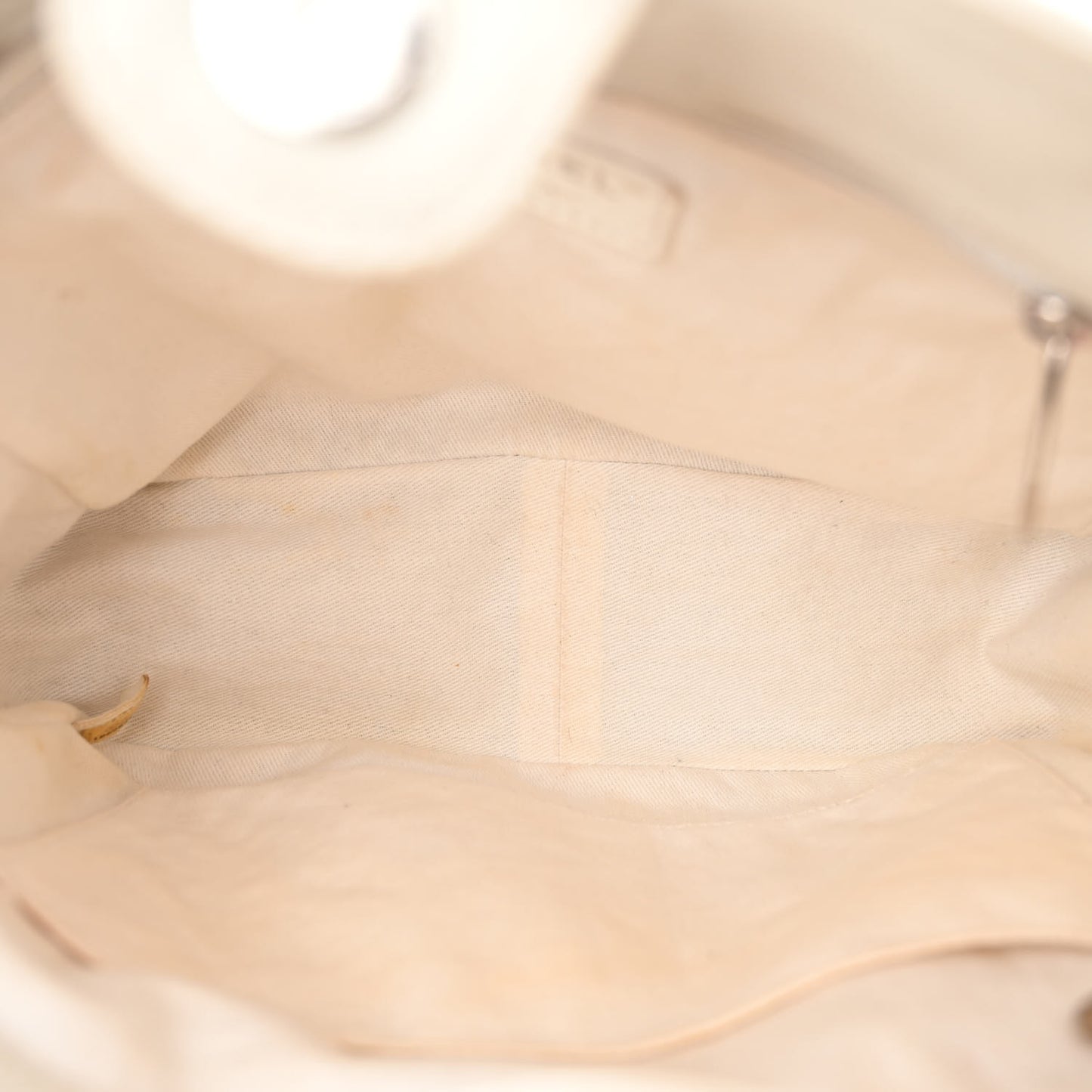 Caviar Quilted Petit Shopping Tote PST White