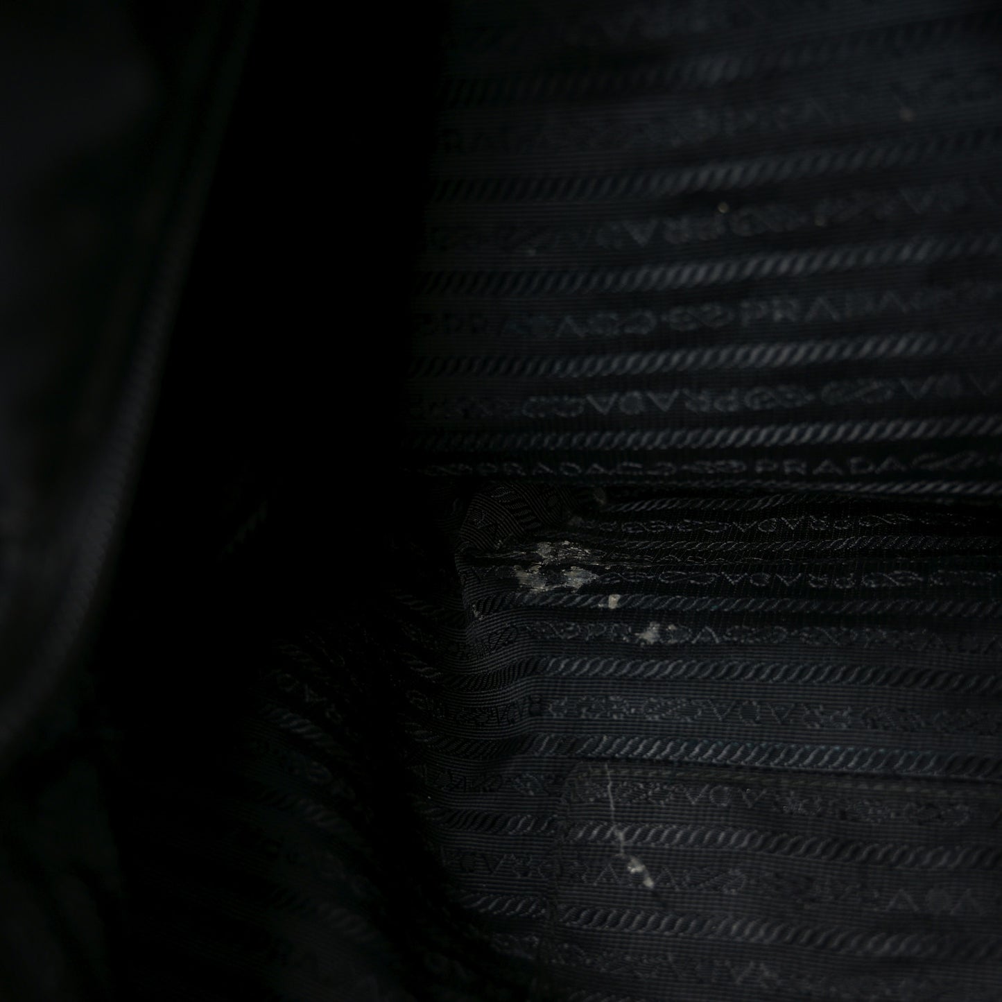 Tessuto Nylon Tote Black