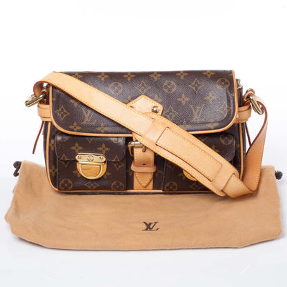 Louis Vuitton Monogram Hudson PM 9 of 9