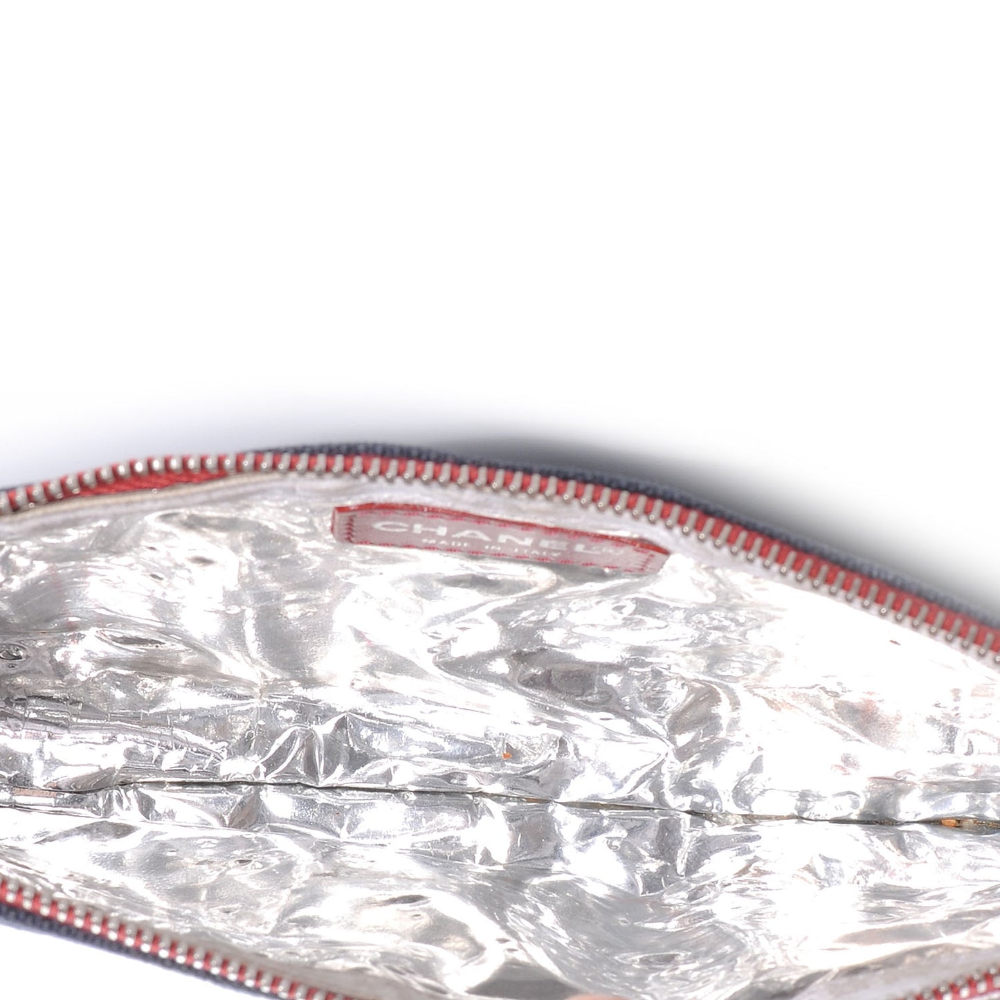 N°5 Foil Quilted Pochette