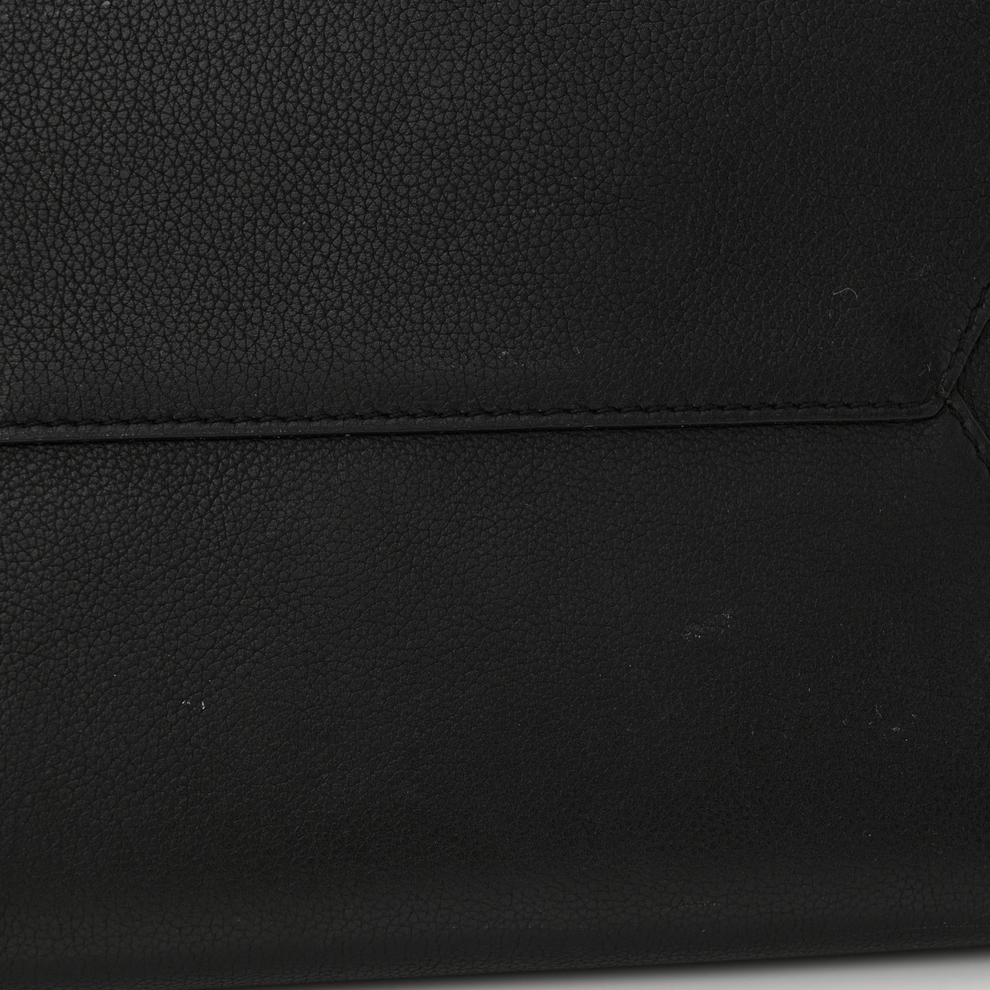 Calfskin Lockme Cabas Black