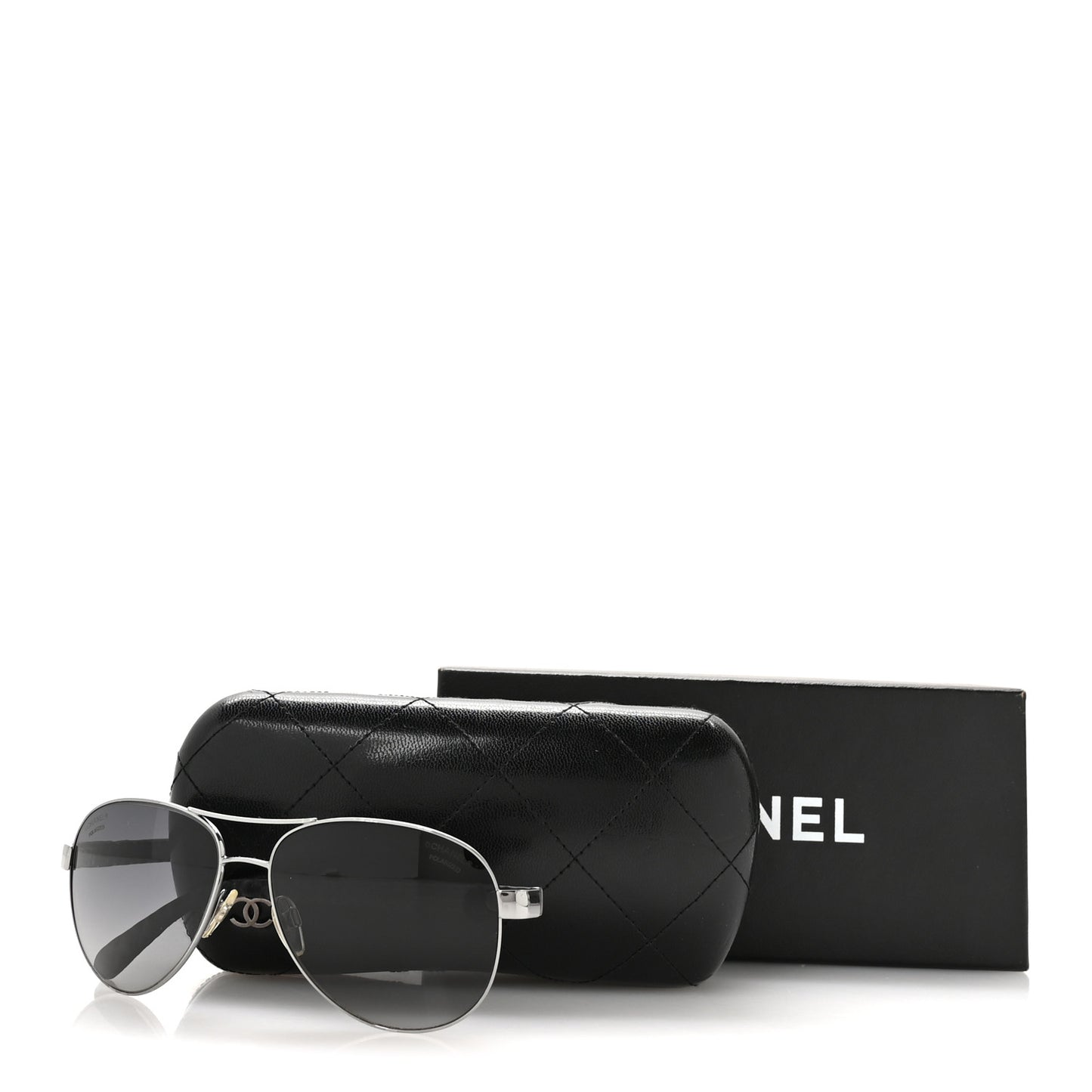 Metal Lambskin Quilted CC Pilot Summer Aviator Sunglasses 4204-Q Black Silver