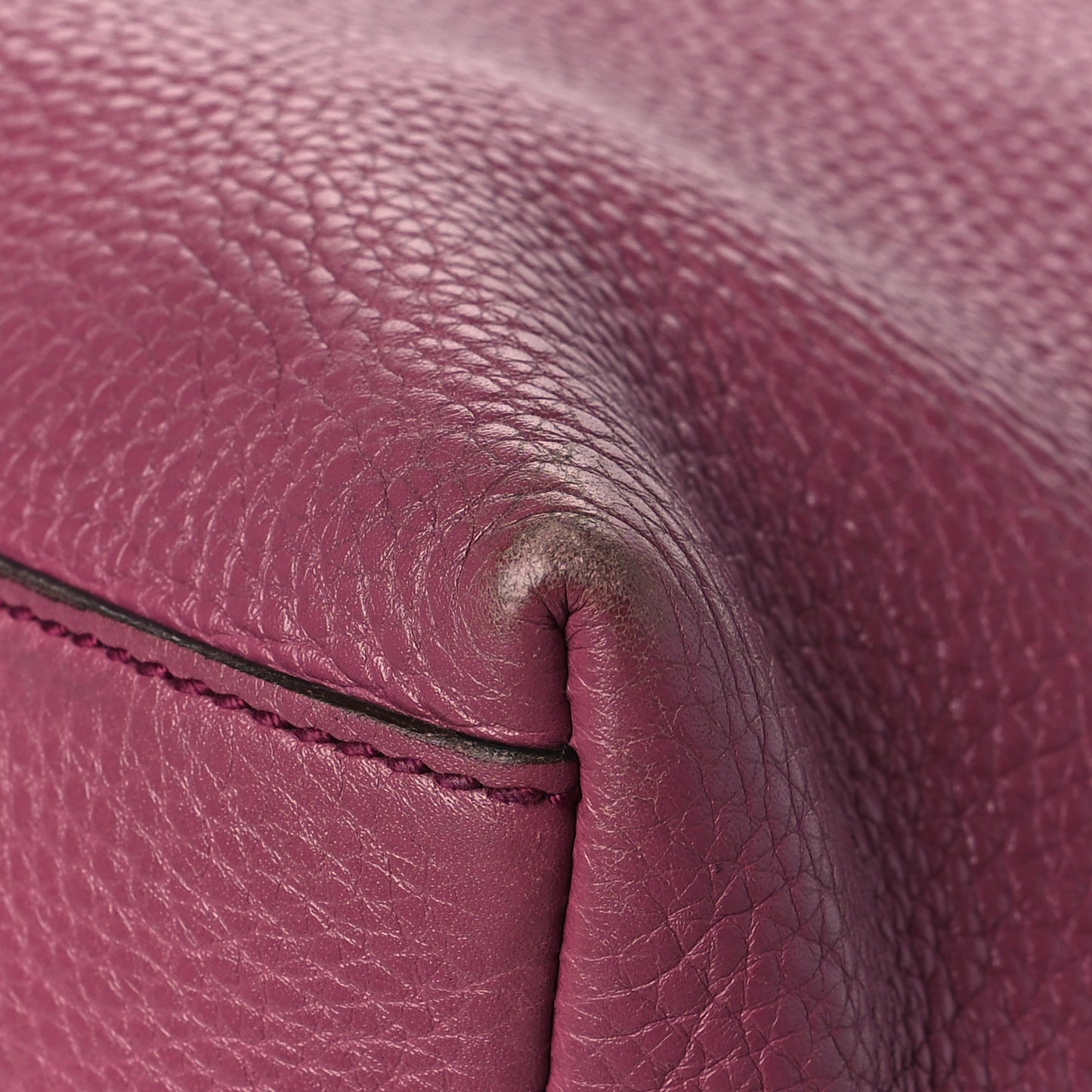 Pebbled Calfskin Medium Soho Chain Shoulder Bag Peonia Flower