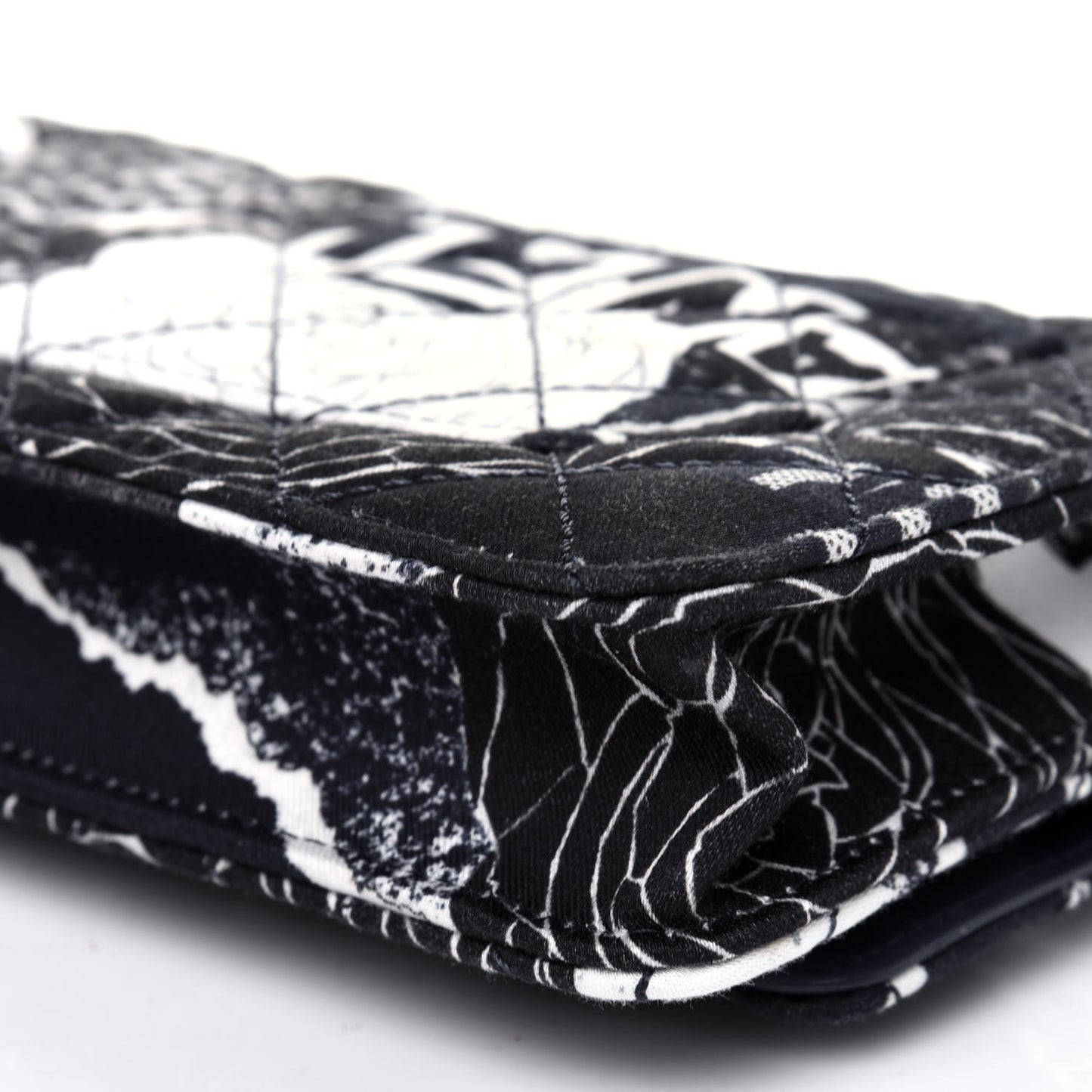 Canvas Printed Quilted 2.55 Reissue Wallet On Chain WOC White Black Navy Blue