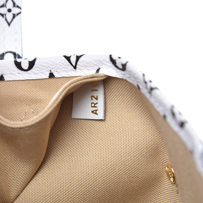 Louis Vuitton Monogram Giant Neverfull MM Kaki 8 of 10