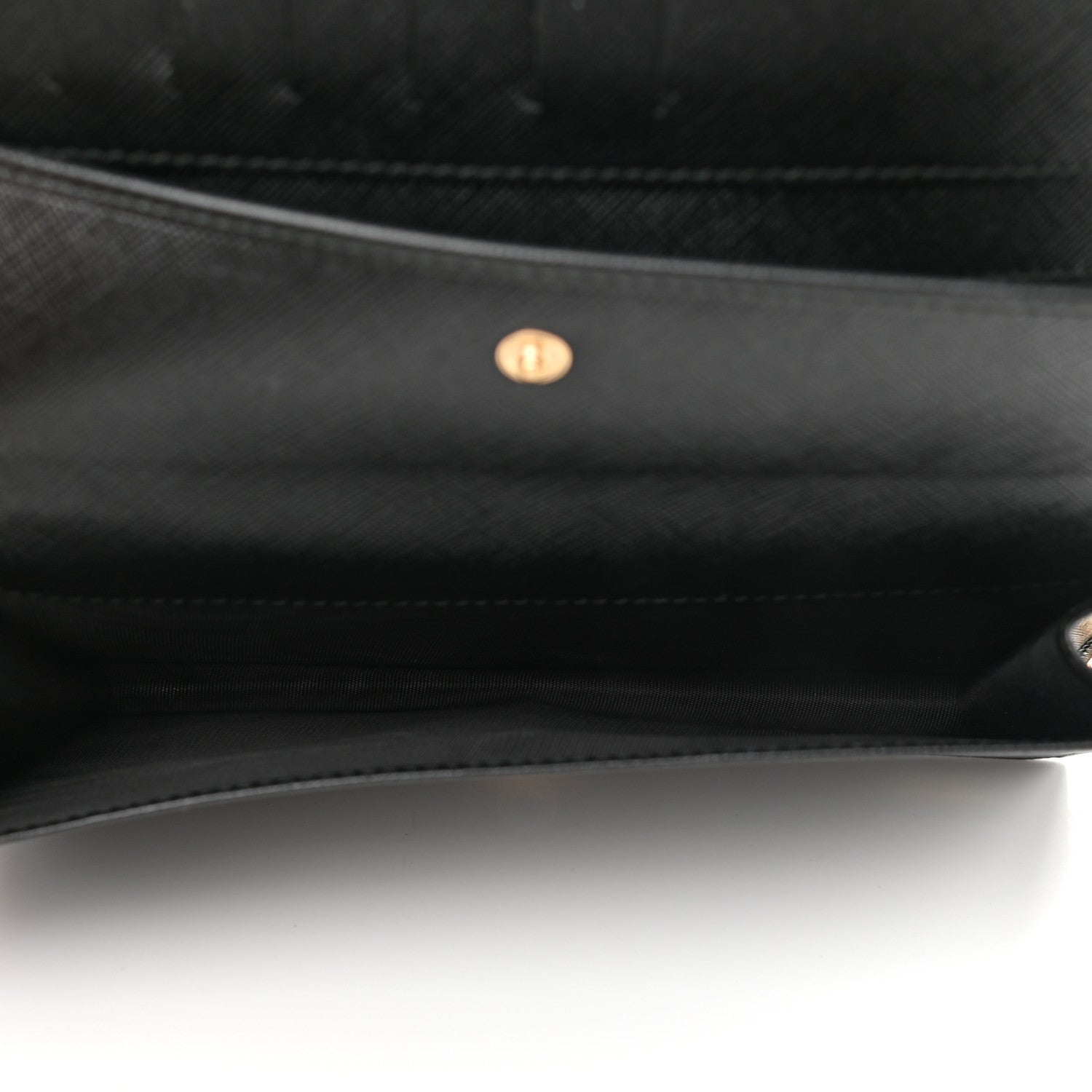 Salvatore Ferragamo Calfskin Vara Wallet On Chain Black 5 of 10