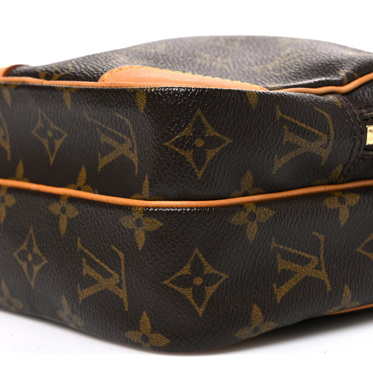 Monogram Amazone