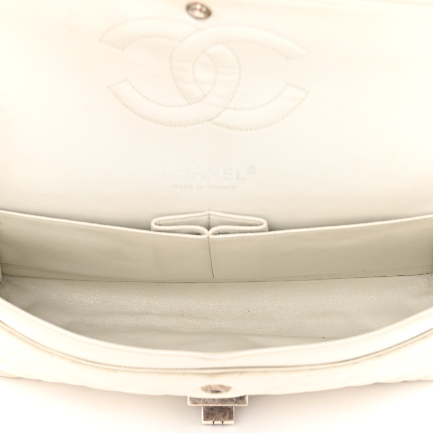 Chanel Washed Caviar Quilted 2.55 Reissue 225 Bijoux Chain Flap White 5 of 12