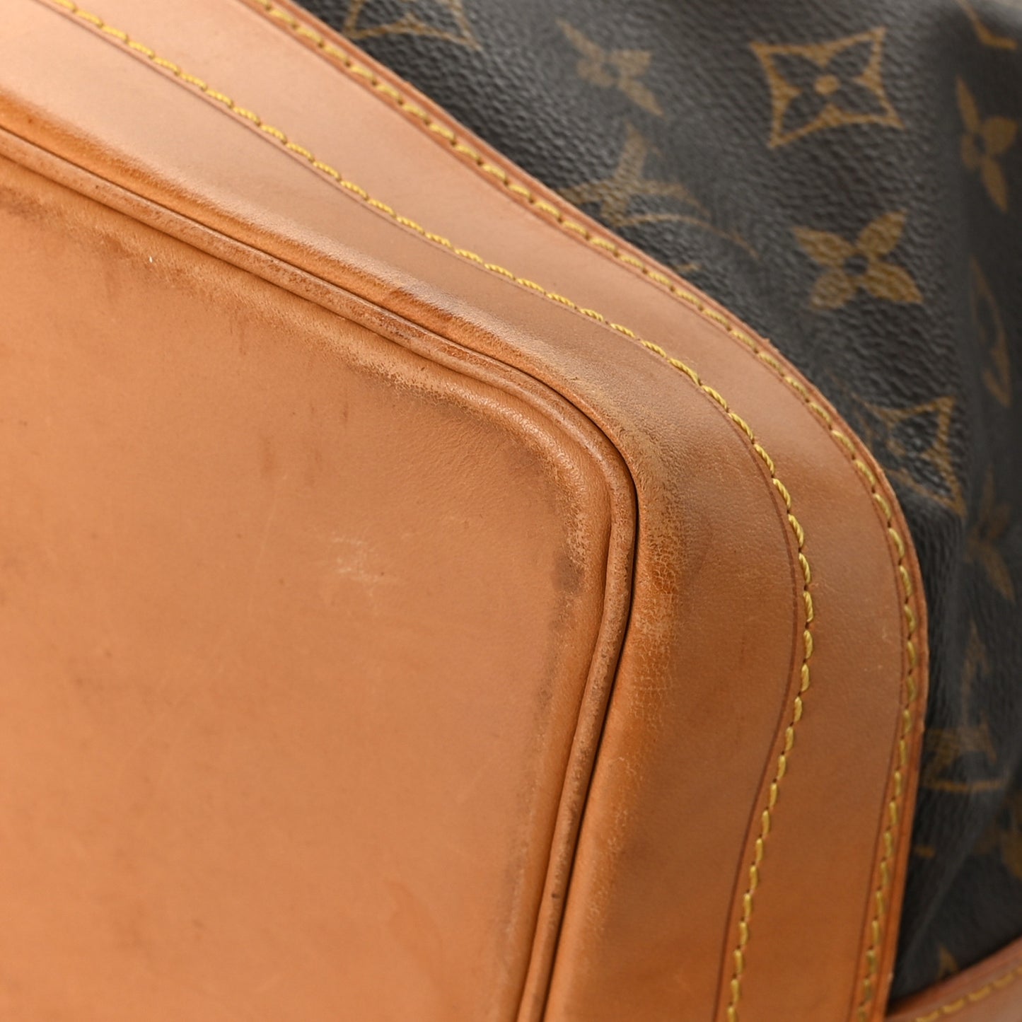 Monogram Noe