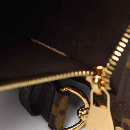 Louis Vuitton Monogram Pochette Metis 8 of 8