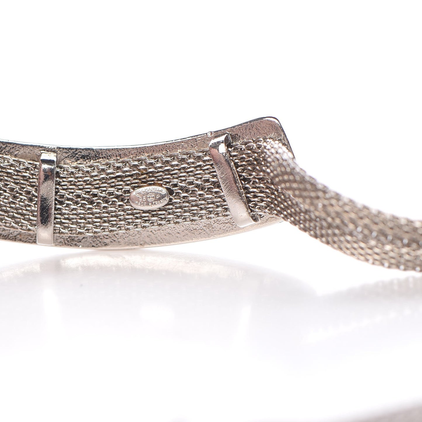 Metal Logo Choker Necklace Silver