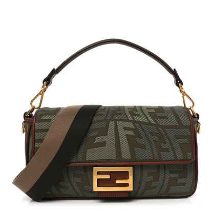 Fendi X SARA COLEMAN Canvas Vitello King FF Fish Eye Embroidered Baguette Amazzonia Ghianda 1 of 10