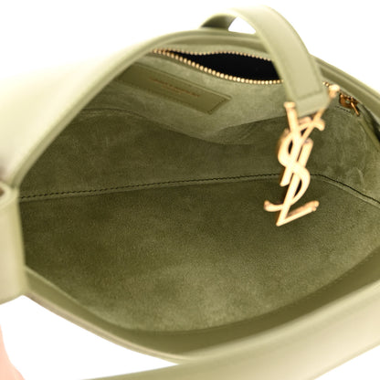 Saint Laurent Smooth Calfskin Le 5 A 7 Hobo Pistache 5 of 10