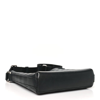 Louis Vuitton Damier Infini Discovery Messenger BB Onyx 4 of 9