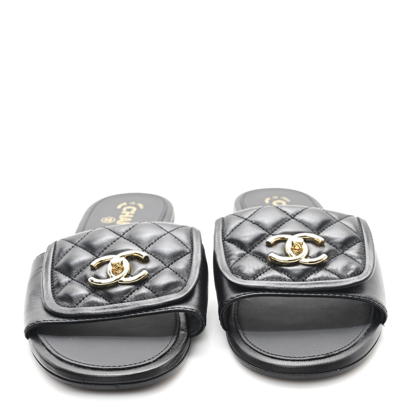 Lambskin Quilted CC Turnlock Sandals 41 Black