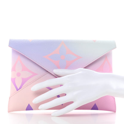 Louis Vuitton Monogram Giant Spring in the City Kirigami Pochette Set Sunrise Pastel Midnight Fuchsia Sunset Kaki 2 of 11