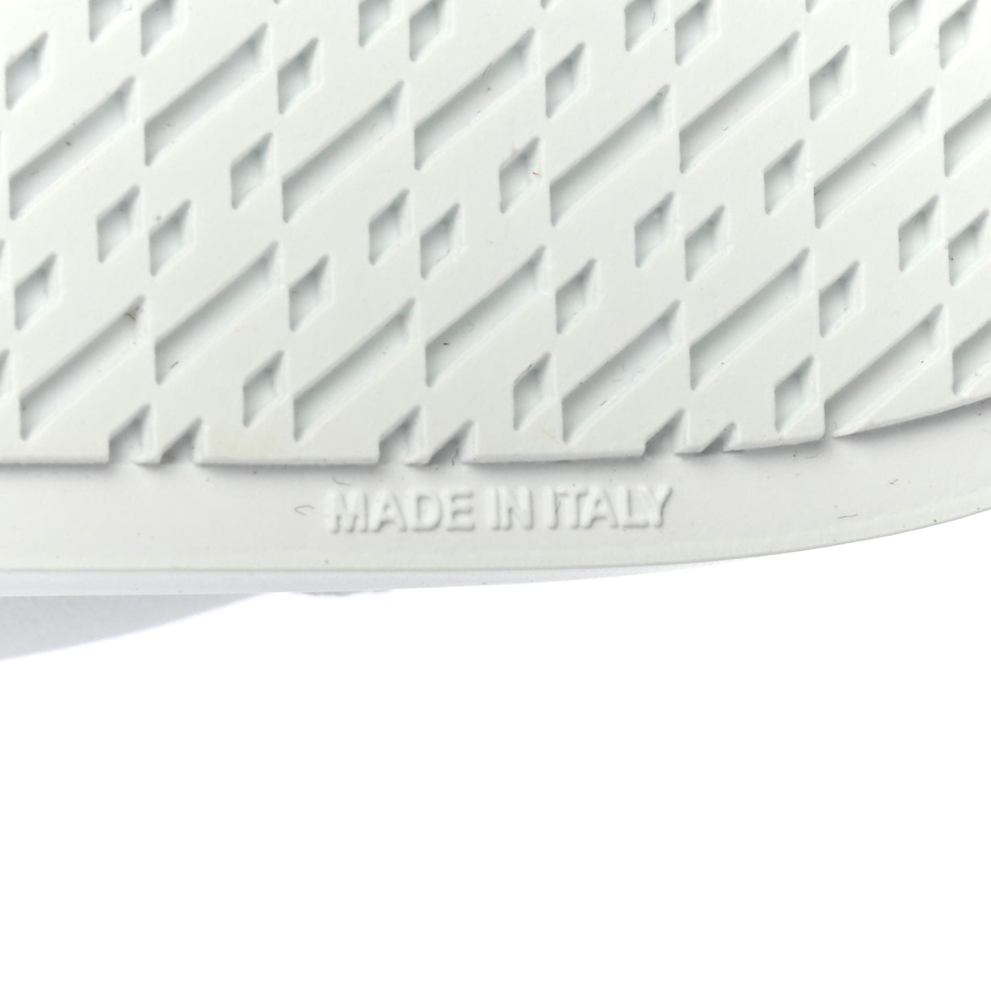 Calfskin Daydream Sneakers 36 White