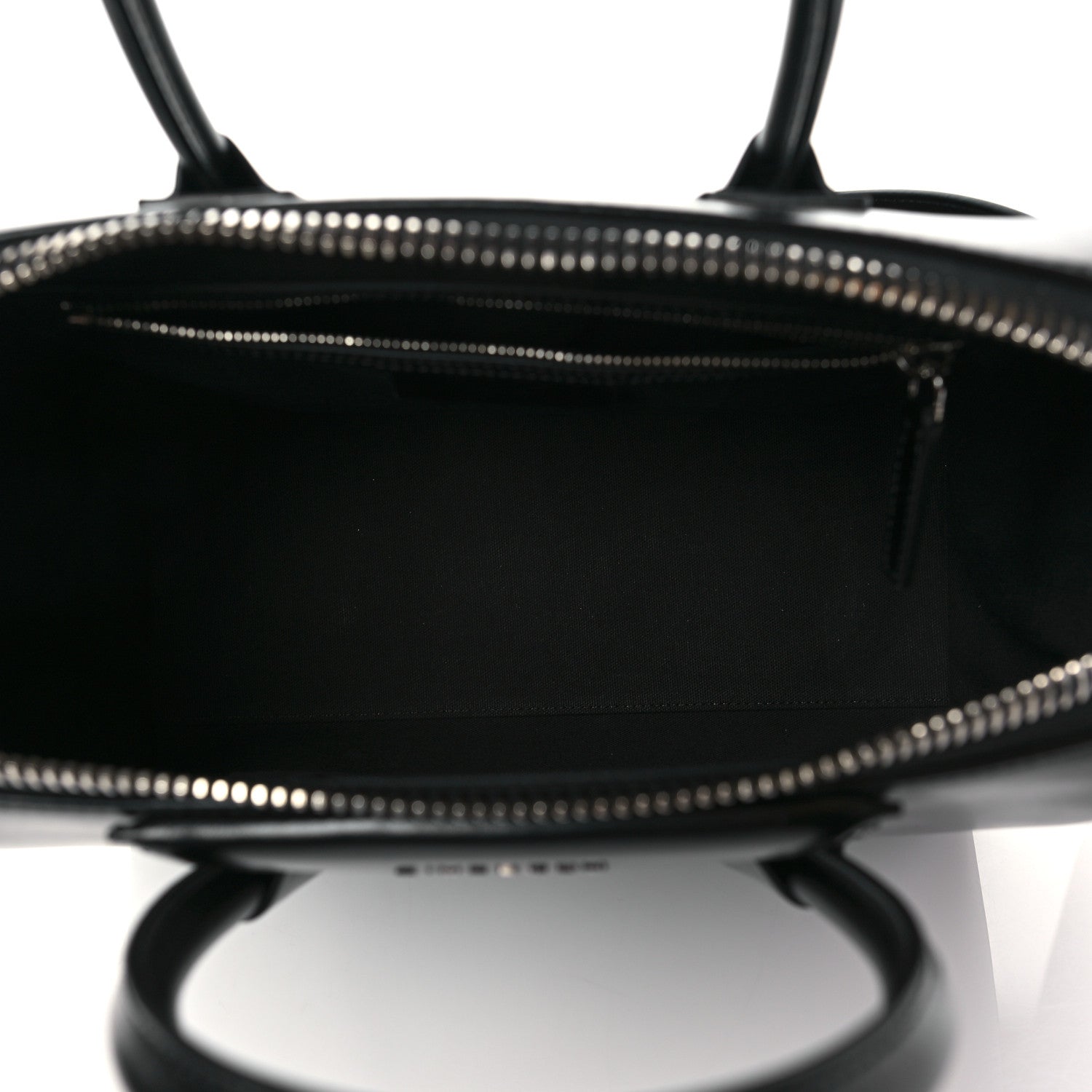 Givenchy Shiny Lord Calfskin Medium Antigona Black 5 of 10