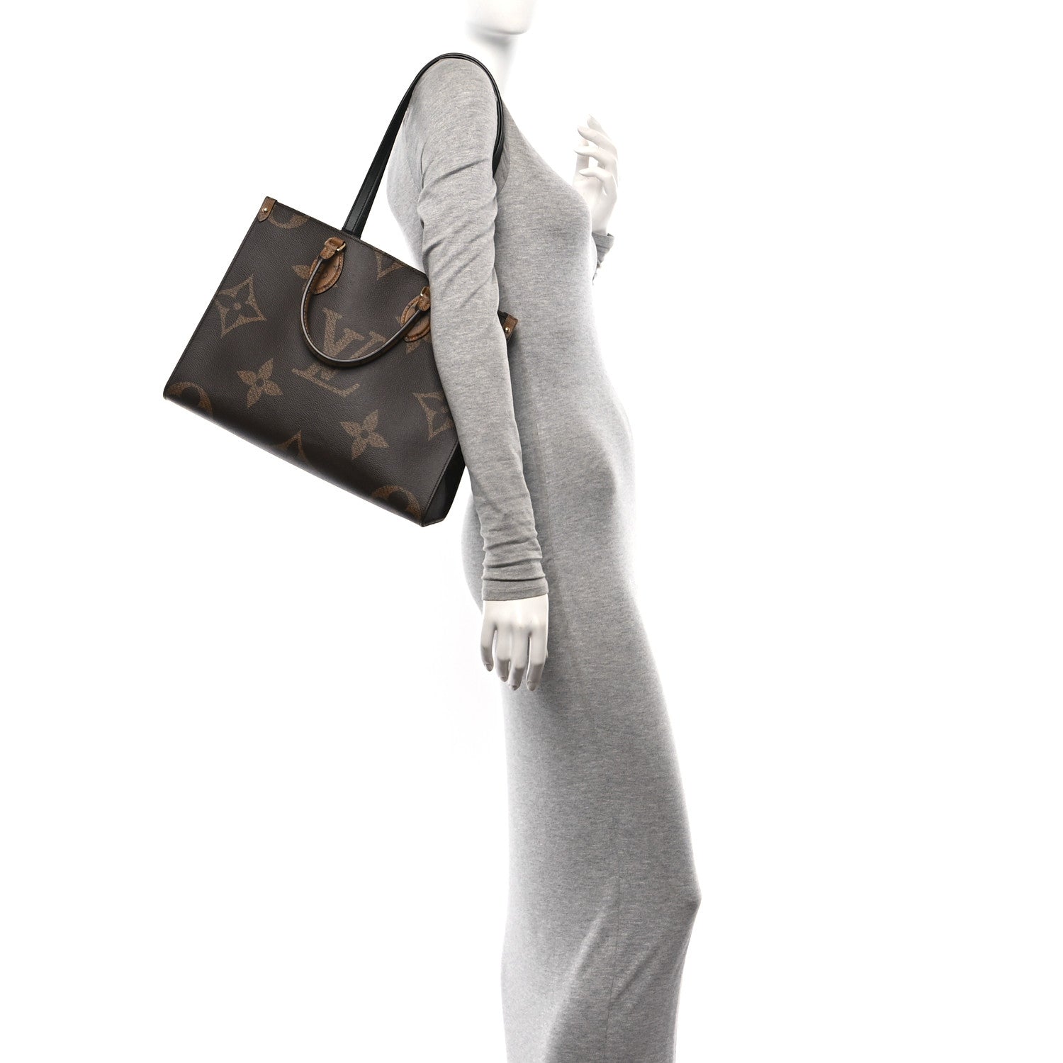 Louis Vuitton Reverse Monogram Giant Onthego MM 2 of 9