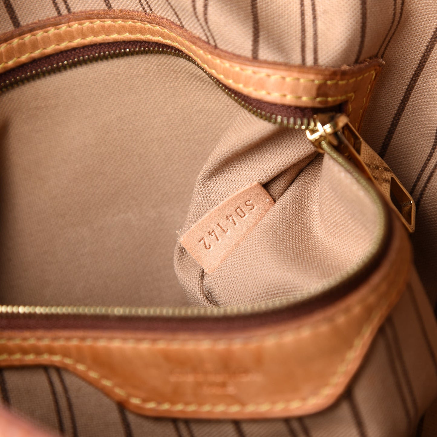 Monogram Delightful MM