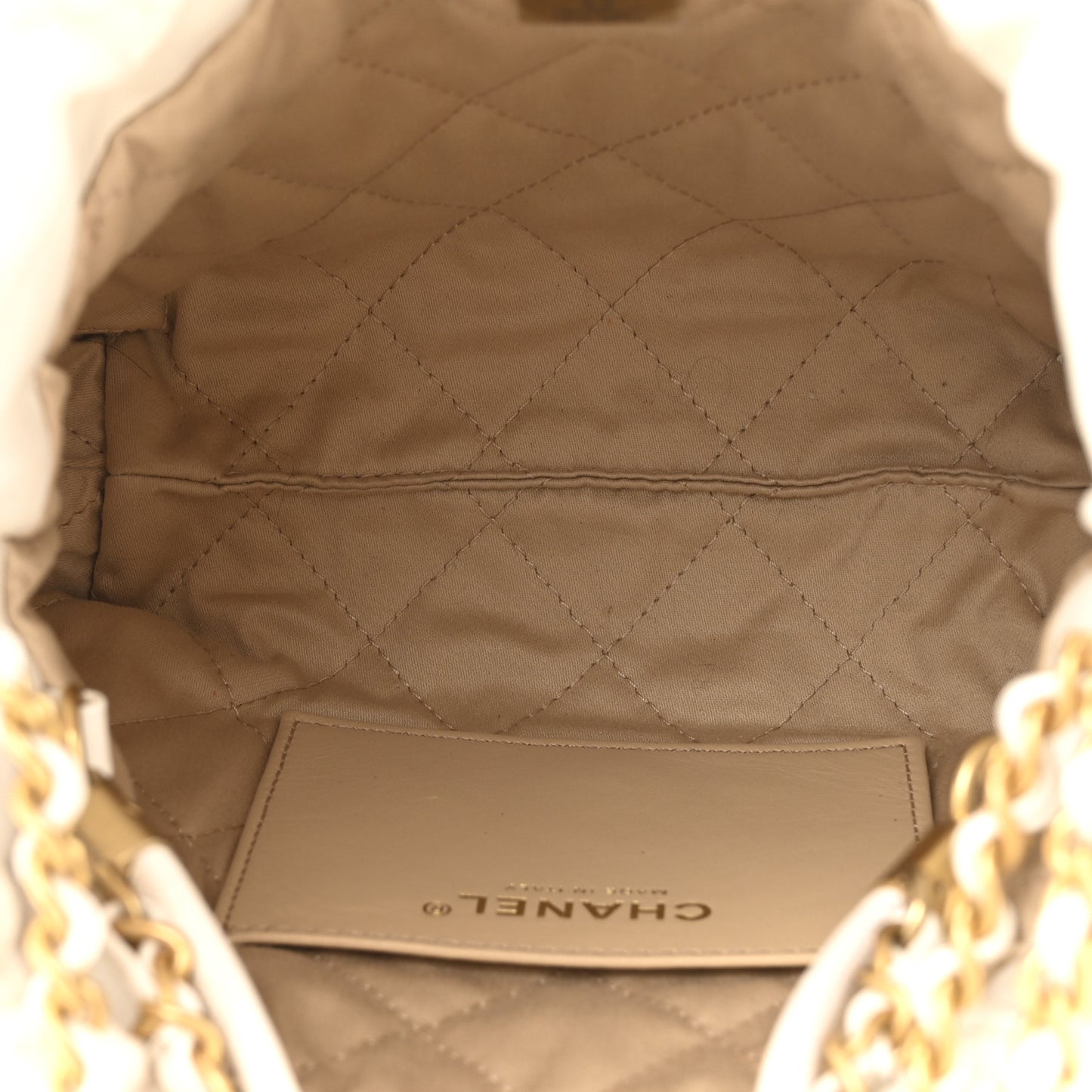 Shiny Calfskin Quilted Mini Chanel 22 White