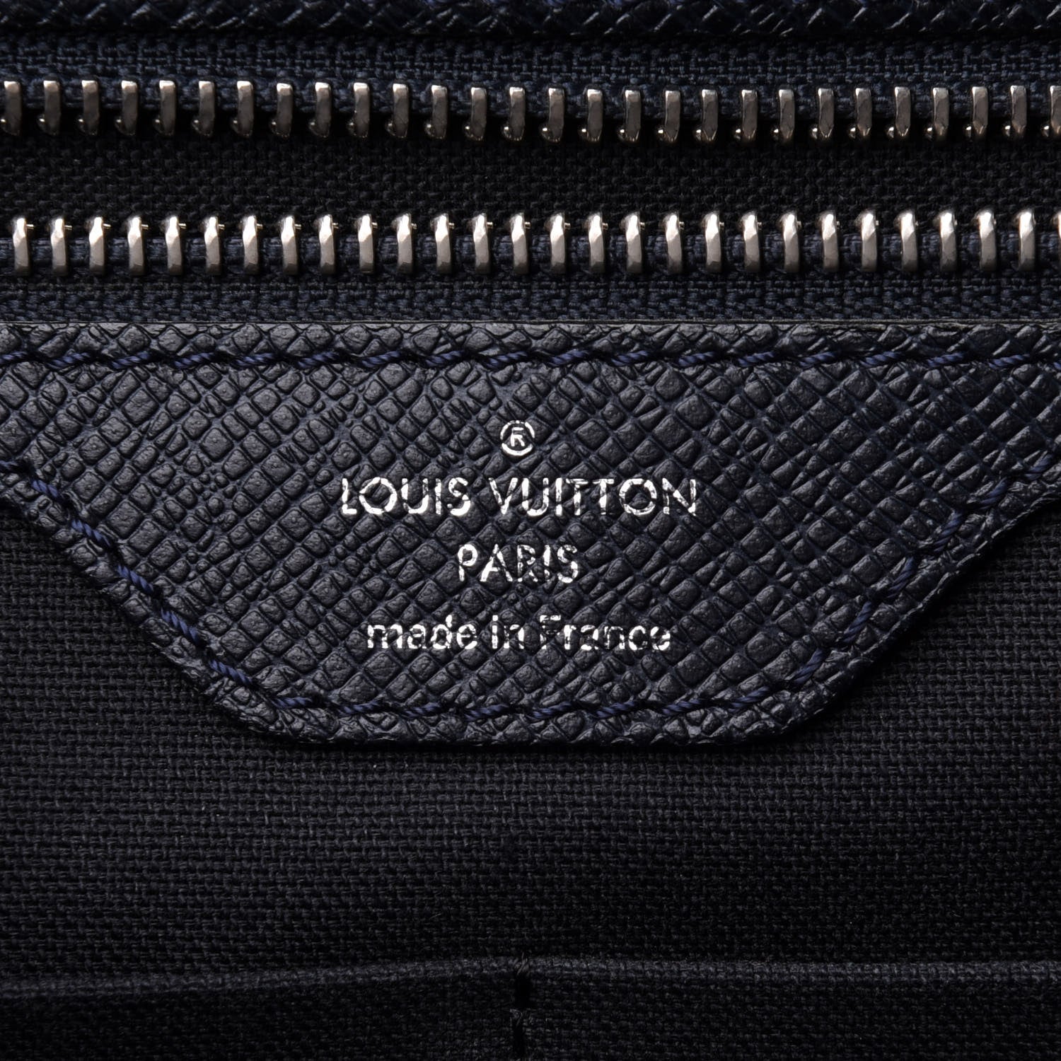 Louis Vuitton Taiga Vassili GM Briefcase Boreal 5 of 9