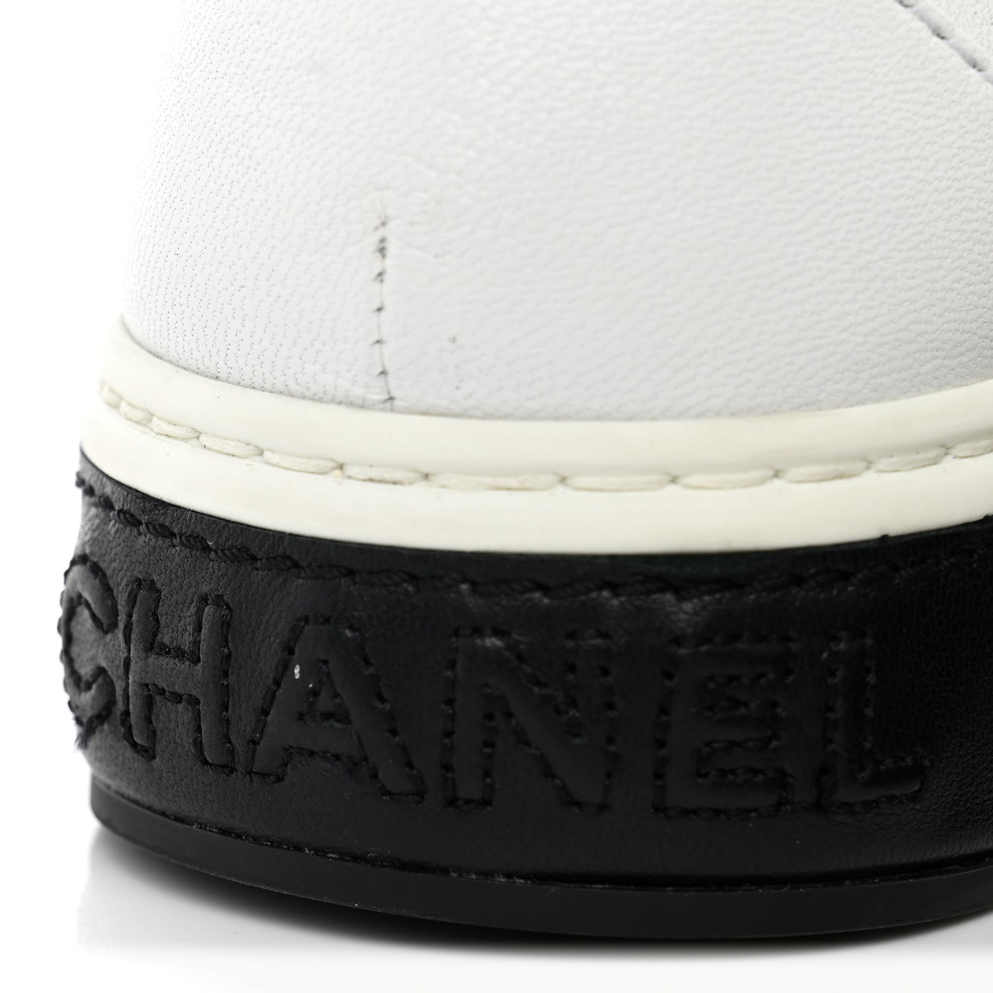 Lambskin Quilted Womens CC Stroll Sneakers 36 White