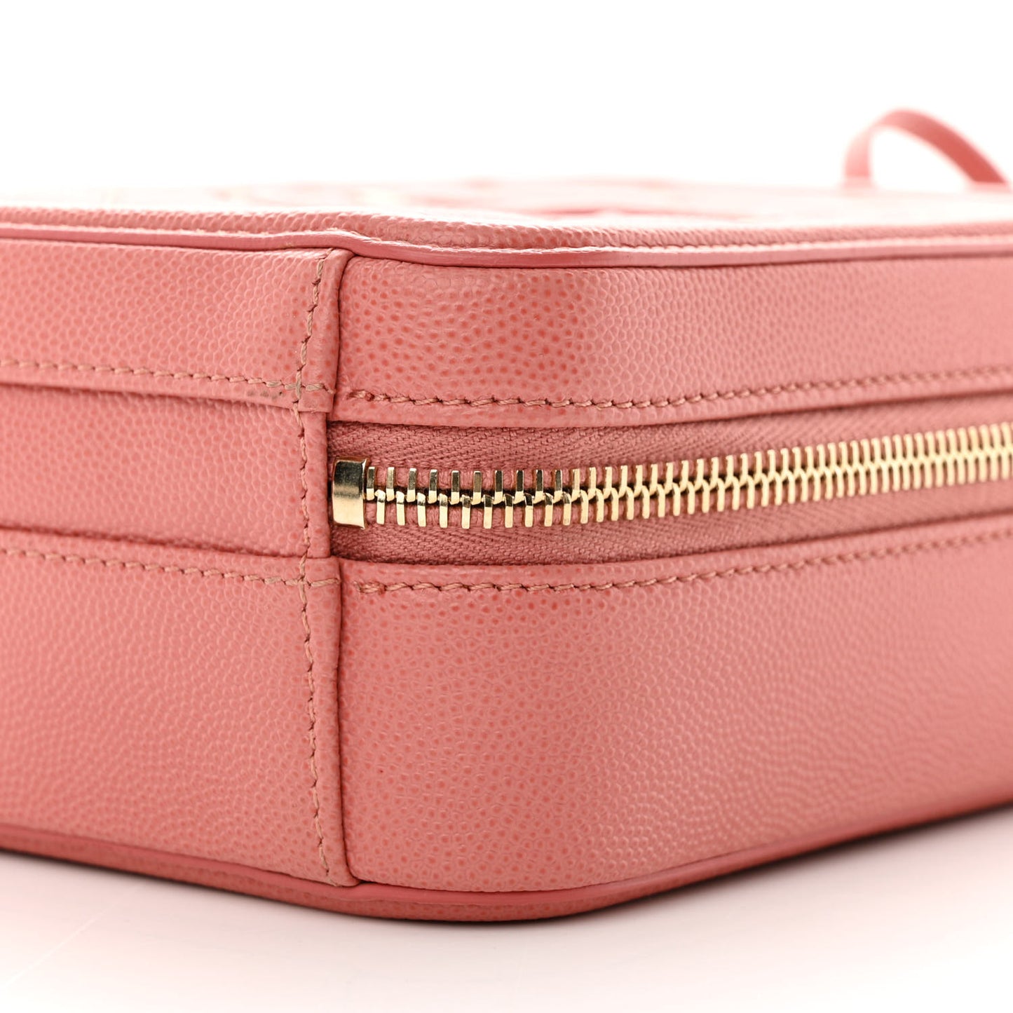 Caviar Quilted CC North South Filigree Vanity Case Pink
