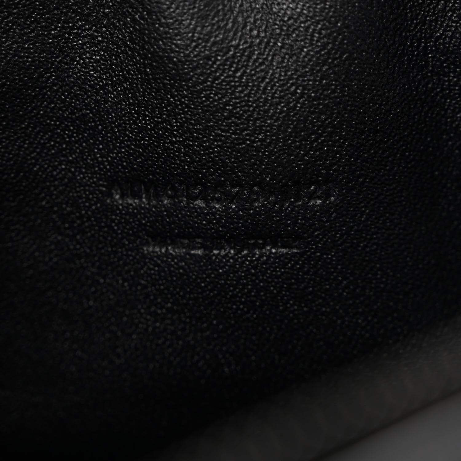 Saint Laurent Grain De Poudre Matelasse Monochrome Monogram Mini Lou Camera Bag Black 6 of 10