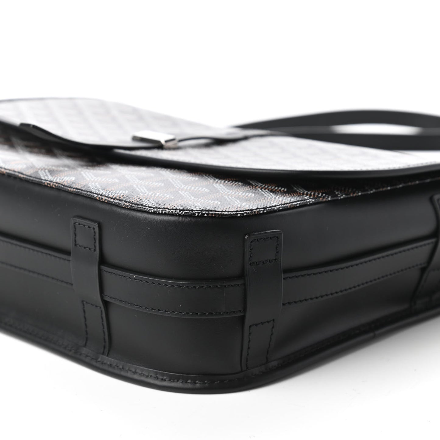 Goyardine Belvedere II MM Messenger Bag Black