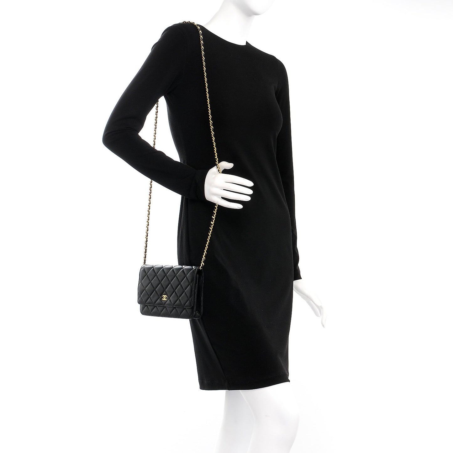Lambskin Quilted Wallet On Chain WOC Black