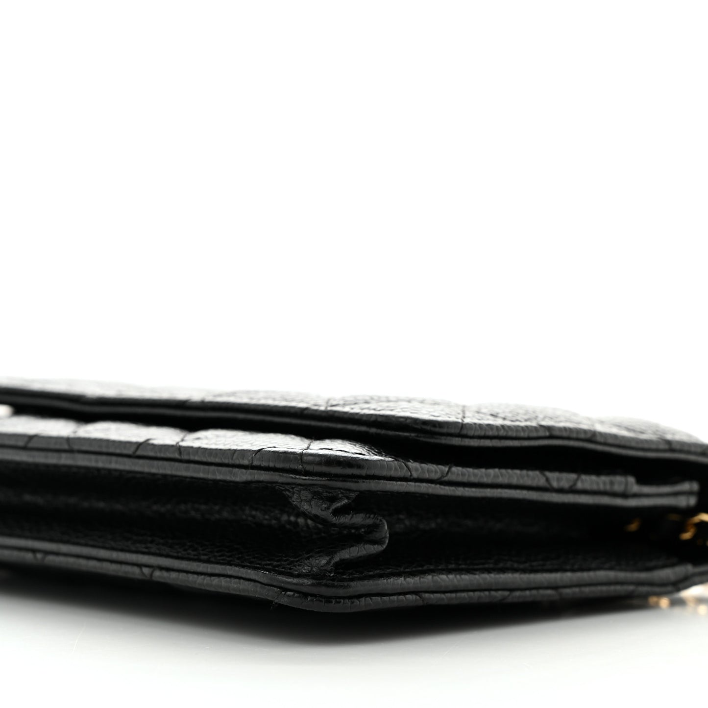 Caviar Quilted Wallet on Chain WOC Black