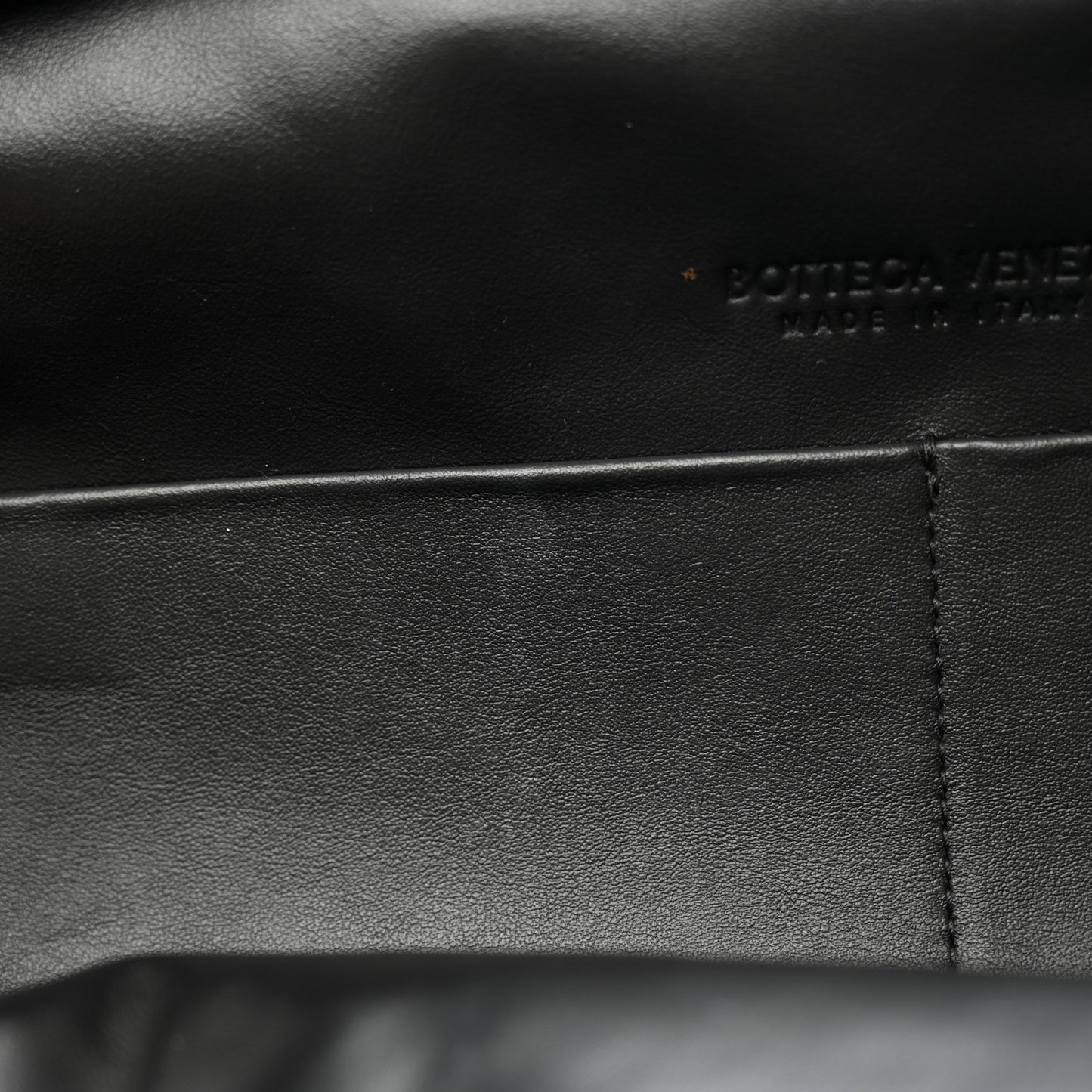 Nappa Intrecciato Clutch Black