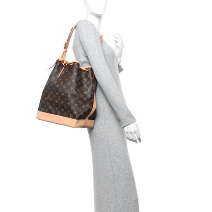 Louis Vuitton Monogram Noe 2 of 11