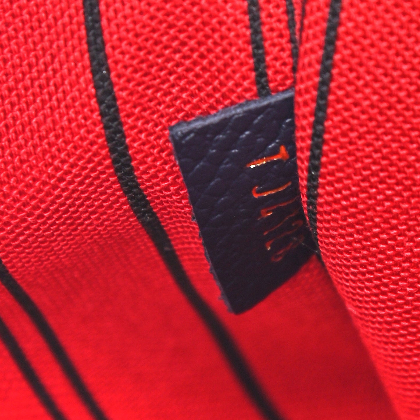 Empreinte Montaigne BB Marine Rouge