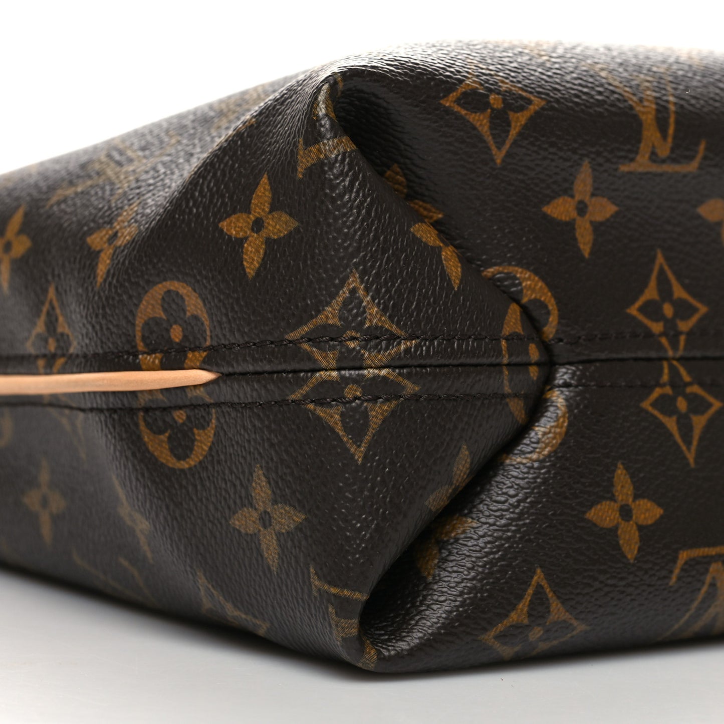 Monogram Sully PM
