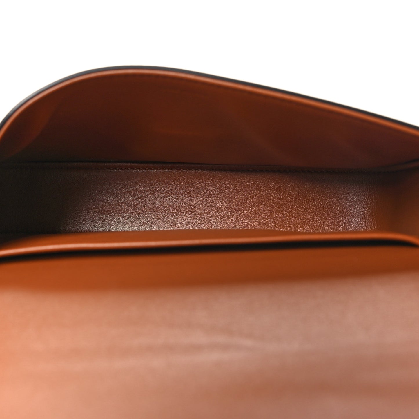 Natural Calfskin Triomphe Shoulder Bag Tan