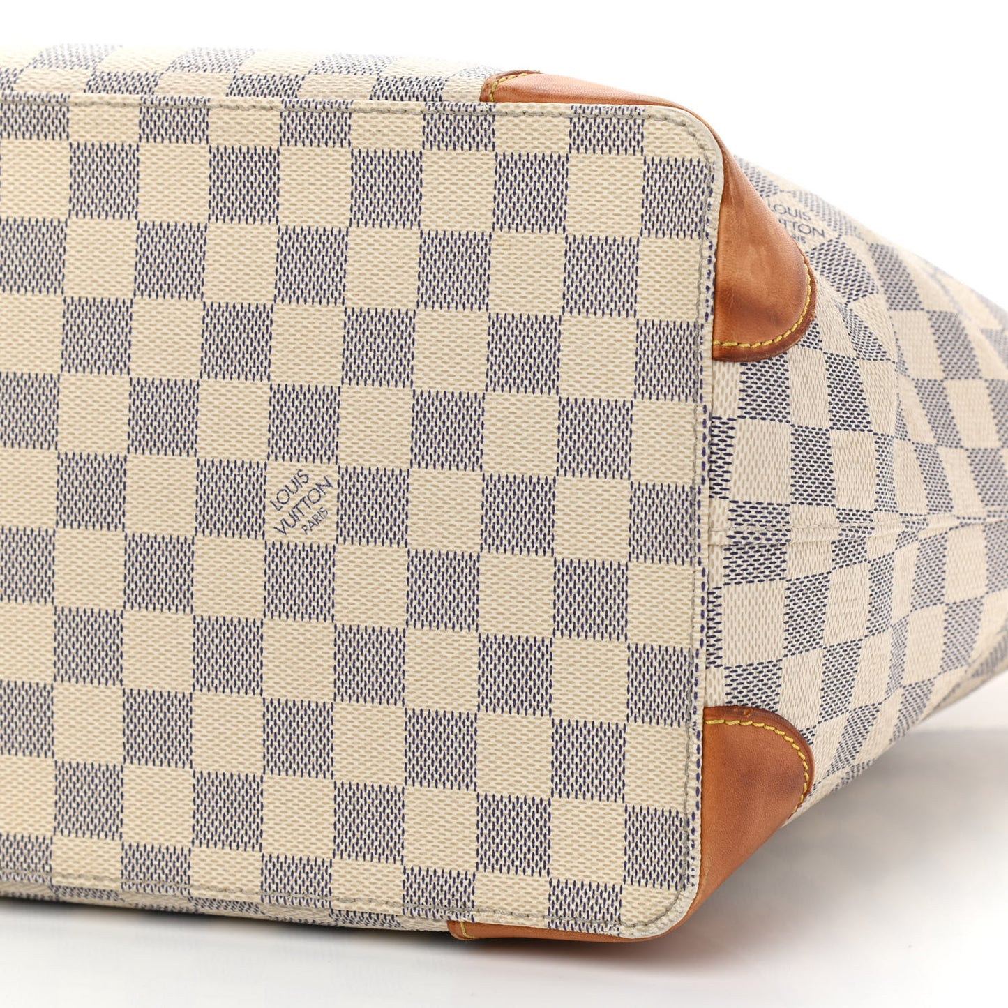 Damier Azur Hampstead MM