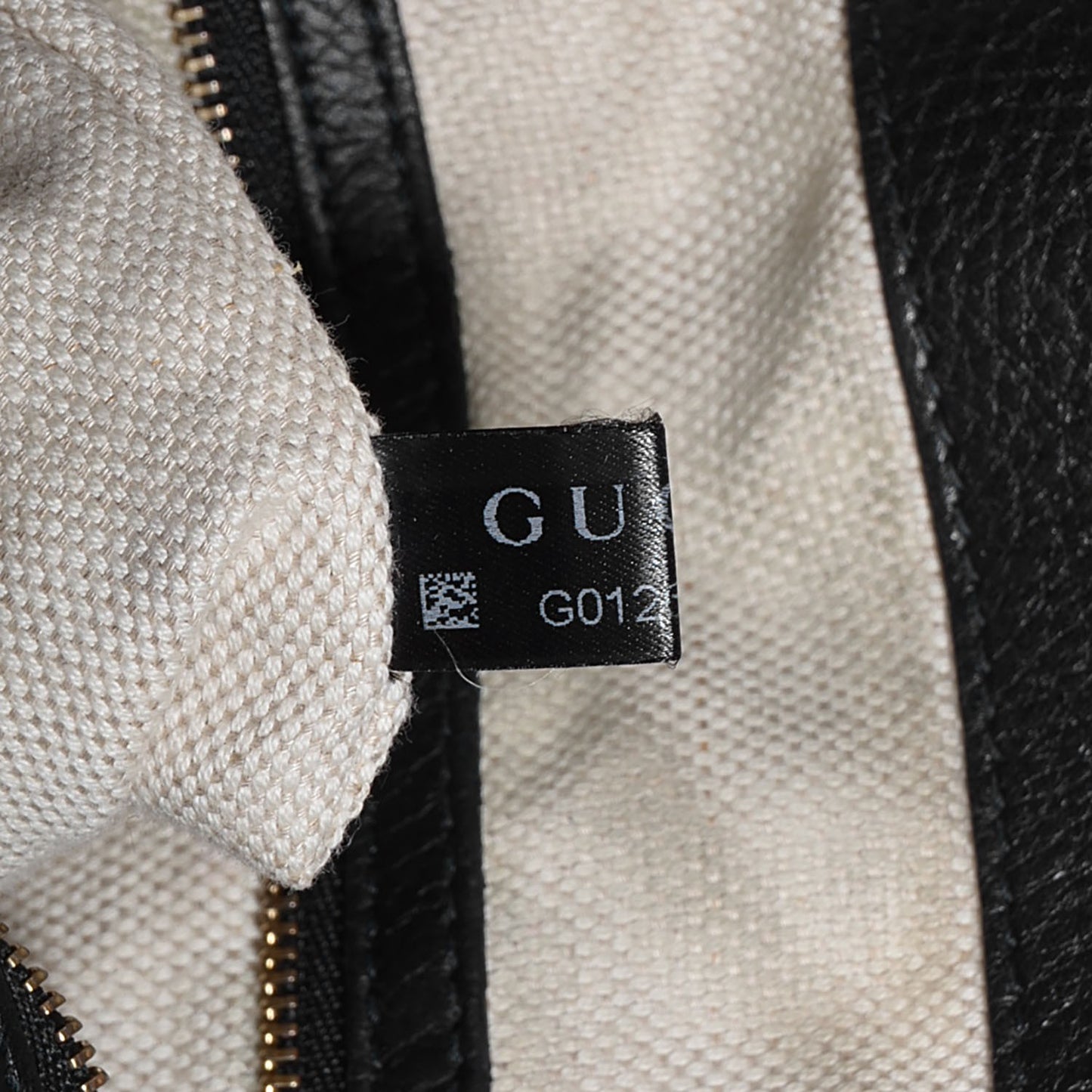 Pebbled Calfskin Medium Soho Shoulder Bag Black