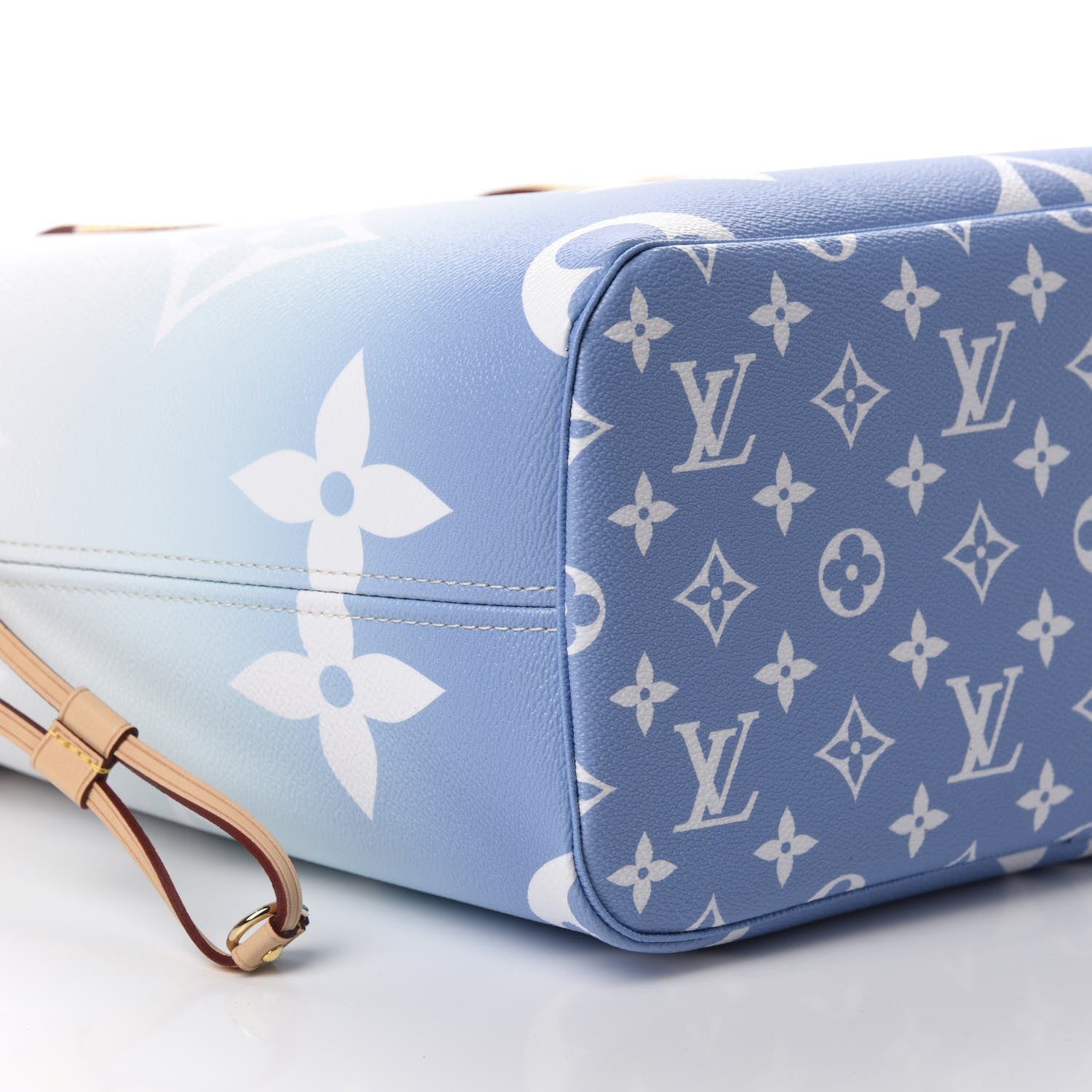 Louis Vuitton Monogram Giant By The Pool Neverfull MM Blue 6 of 10